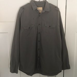 Ruff Hewn Casual Button-up